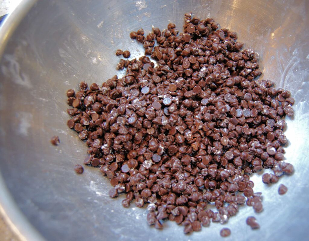 Chocolate Chips Cake Keep Sinking Chocolate Chips Cake Keep Sinking