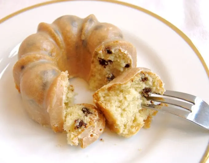 Baileys Irish Cream bundt cake