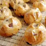 hot cross buns