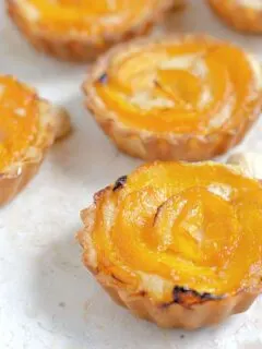 Apricot frangipane tartlettes
