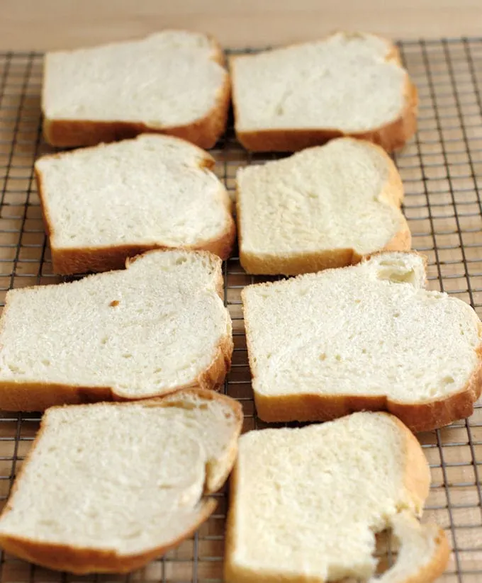 drying bread for panzanella