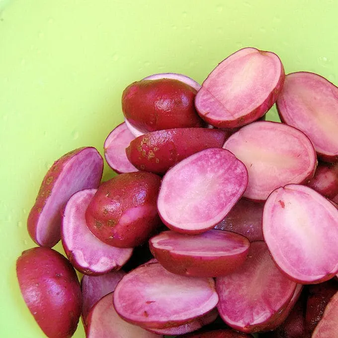 steamed purple potatoes