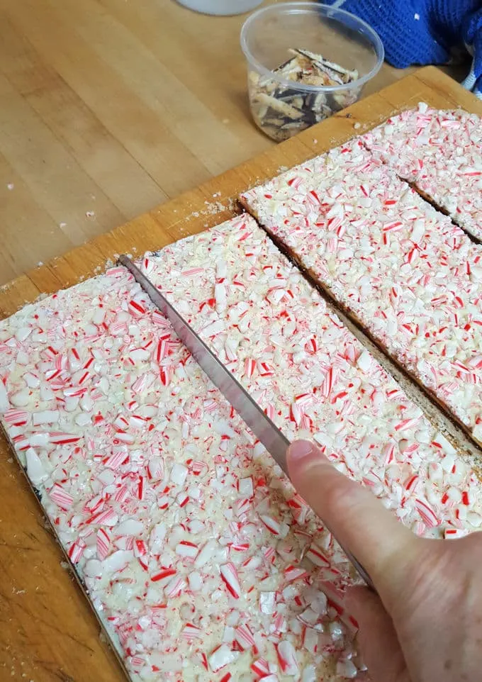 cutting peppermint bark shortbread
