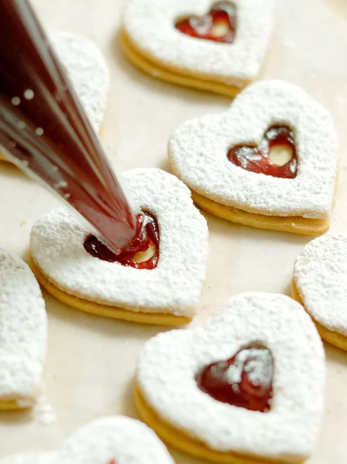 raspberry linzer cookies