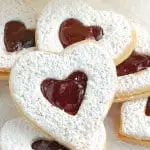 linzer cookie valentines