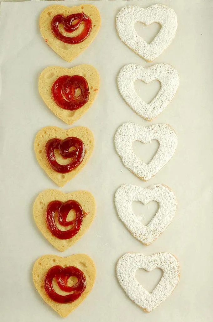 linzer cookies