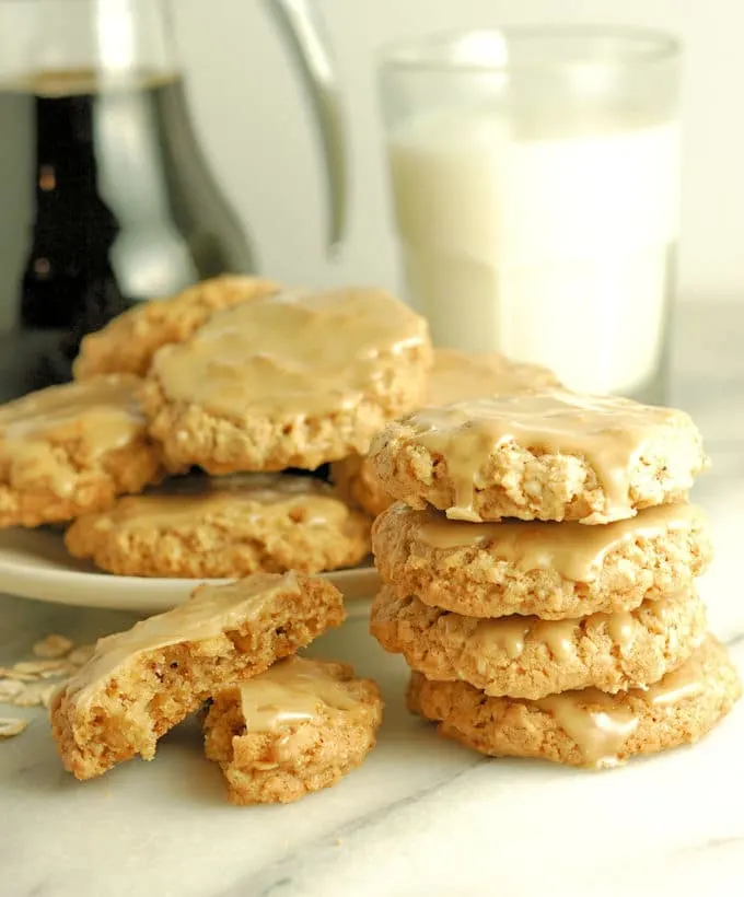 oatmeal cookies maple glaze