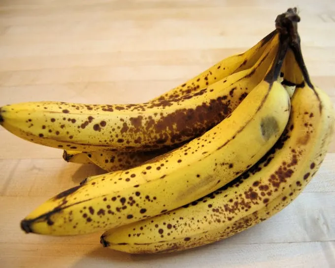 ripe bananas for banana cheesecake