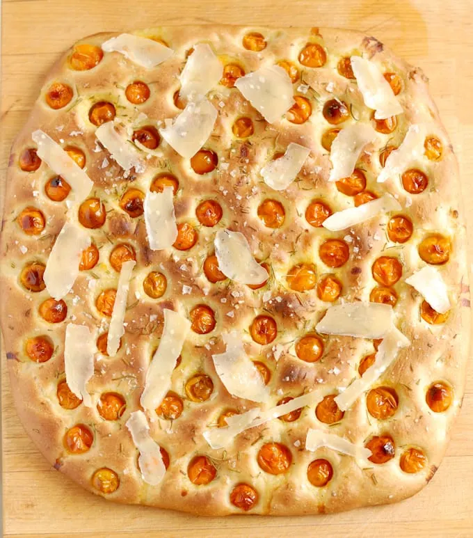 cherry tomato focaccia 4a