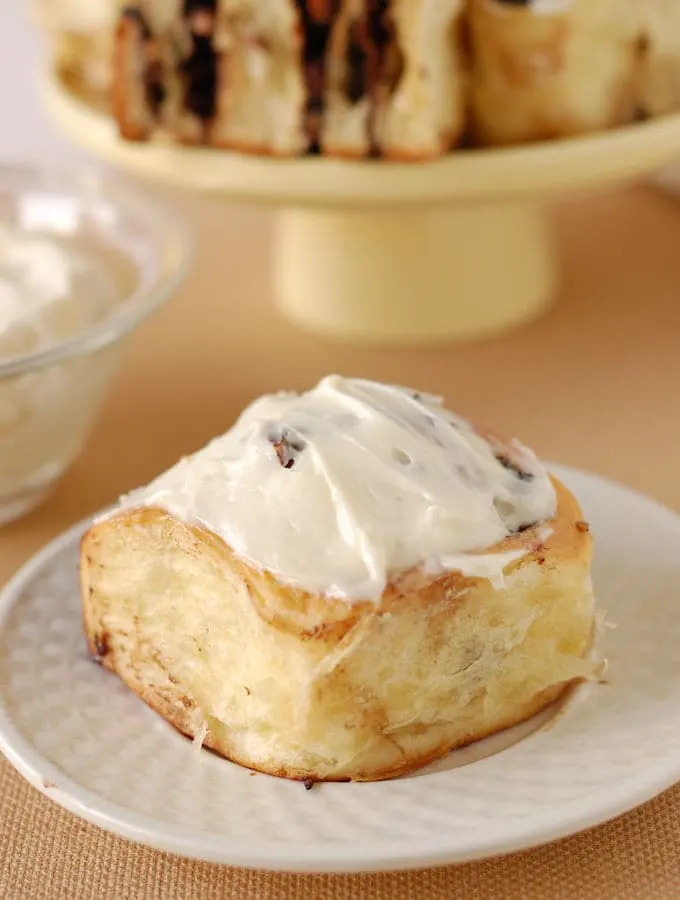 chocolate cherry almond brioche buns