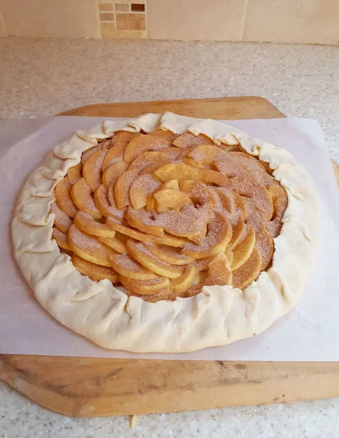 an apple cinnamon galette ready for the oven