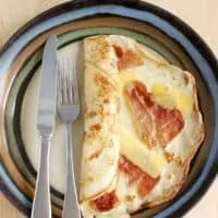 Savory Dutch Pancakes - Spekpannenkoek