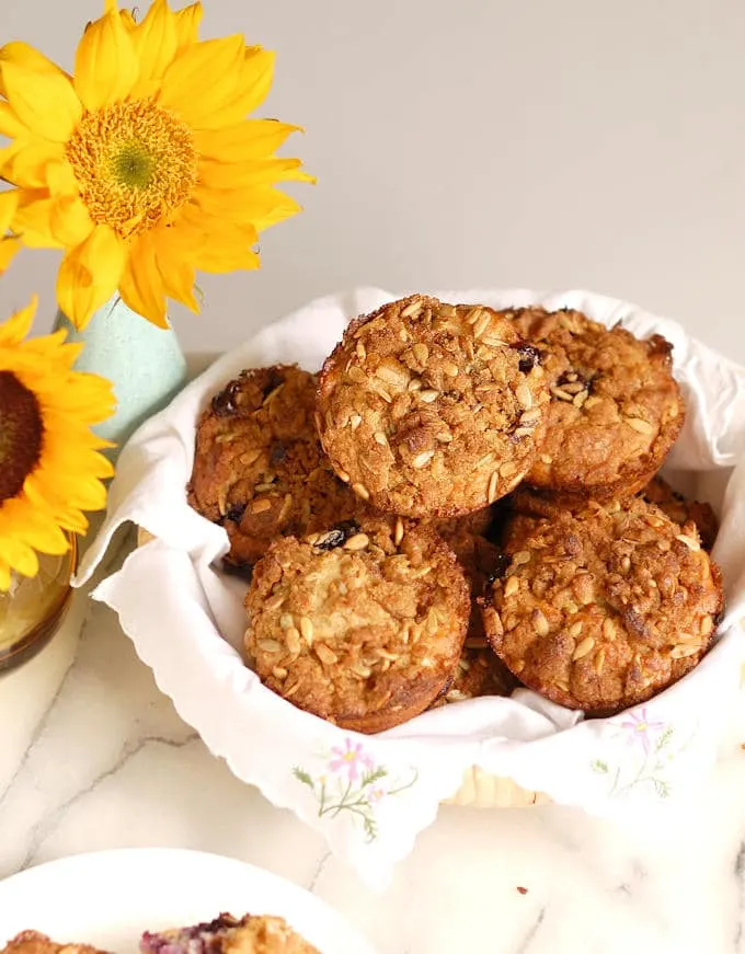 sunflower crumb muffins 