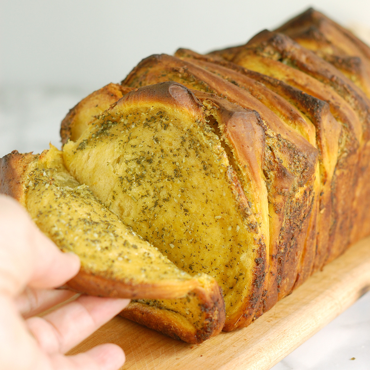 Pumpkin Pull Apart Bread with Garlic & Sage