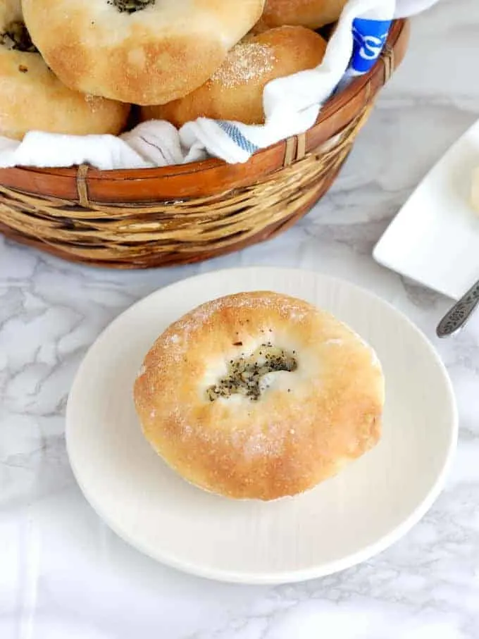 Onion & Poppy Seed Bialy