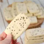 tahini shortbread cookies with sesame seeds
