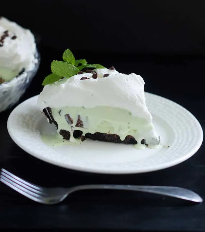 Mint Chocolate Chip Ice Cream Pie with video