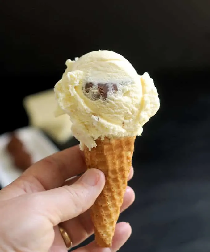 white chocolate ice cream with chocolate truffles