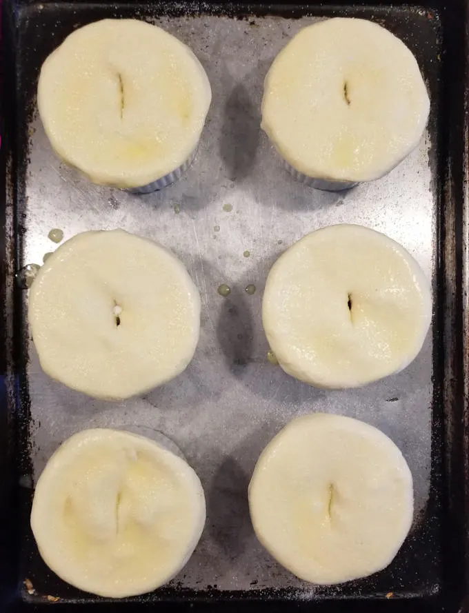 apple bourbon pot pie ready for the oven