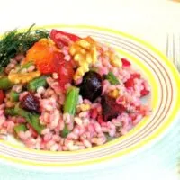 Barley Salad With Green Beans, Beets and Pickled Onion