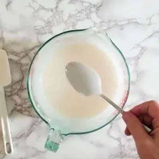 Poured Fondant Icing - Baking Sense®