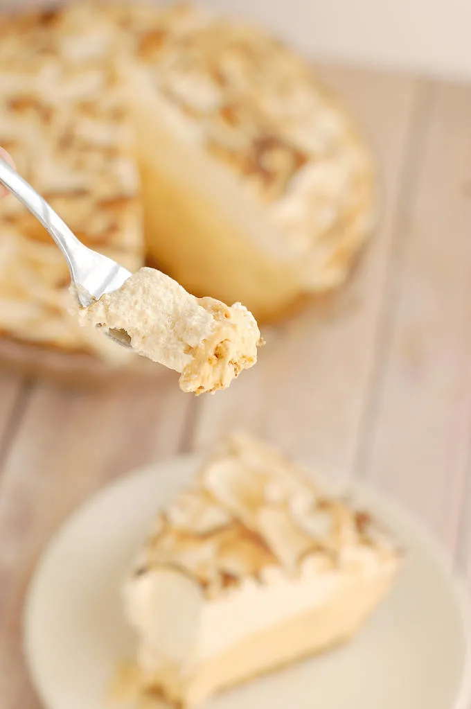 pumpkin mousse pie with toasted brown sugar meringue