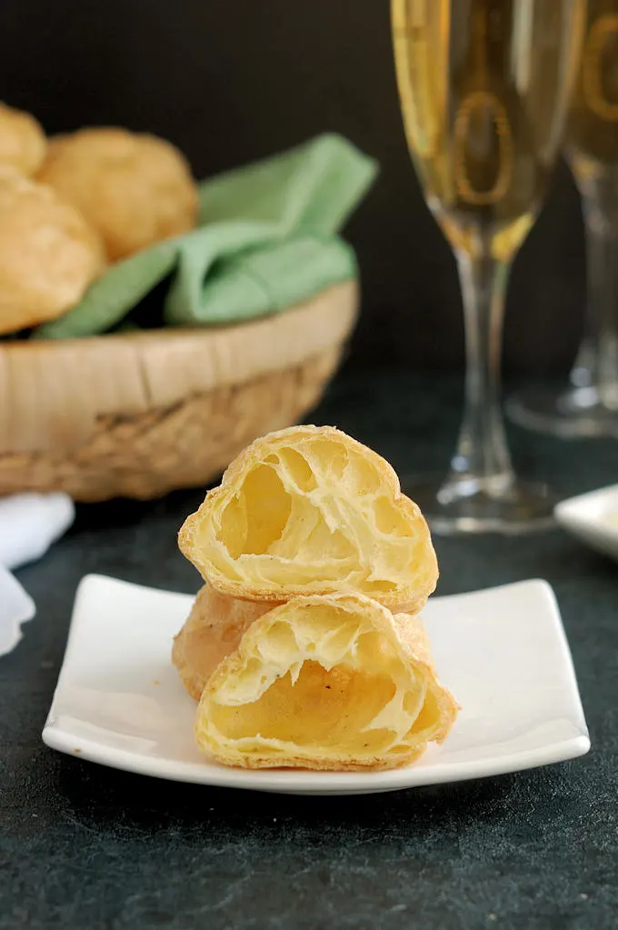 cheesy gougeres