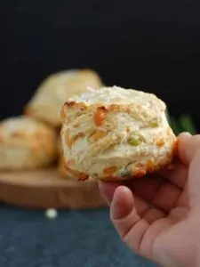 Irish Cheddar Cheese Scones with Scallions #Breadbakers