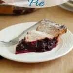 a pinterest image for concord grape pie