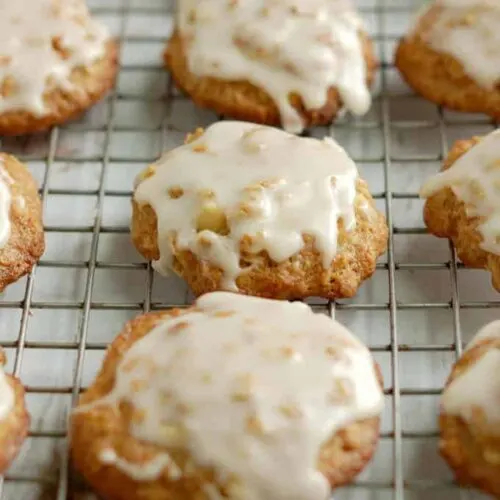 Iced Apple Oatmeal Cookies Baking Sense®