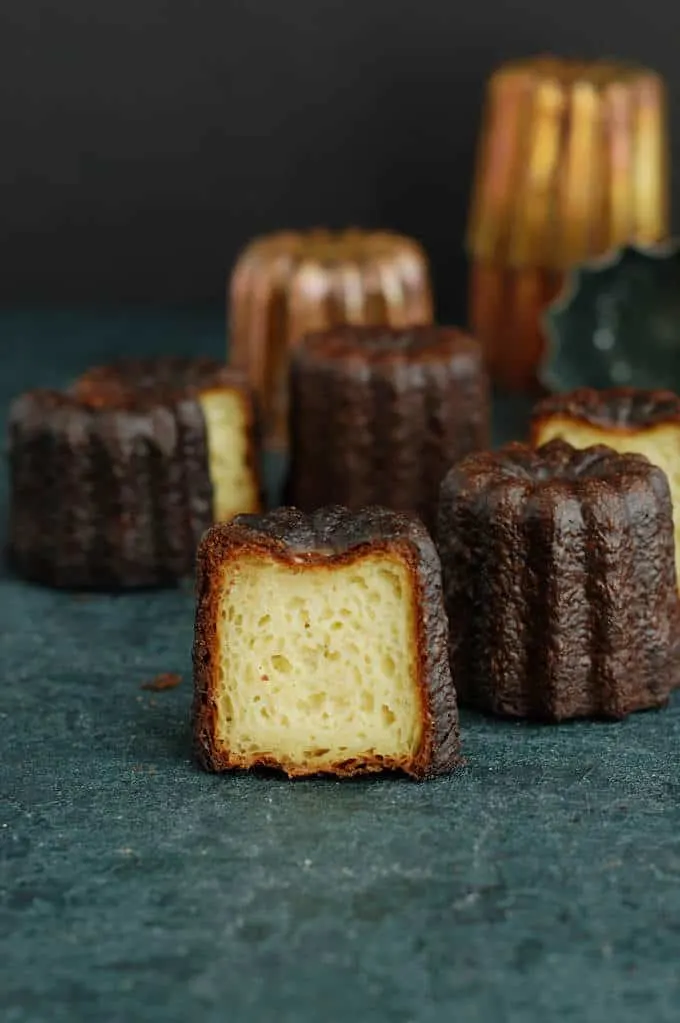 burnt caneles