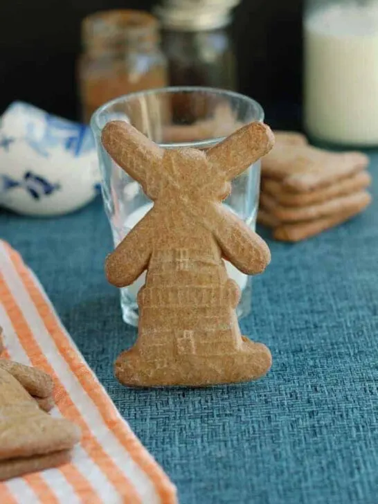 Filled Speculaas Cake (Gevulde Speculaas) Baking Sense®