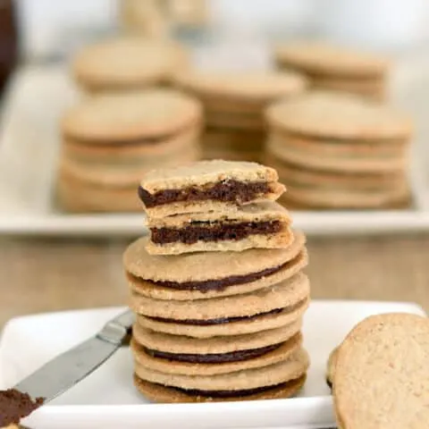 Nutella Sandwich Cookies