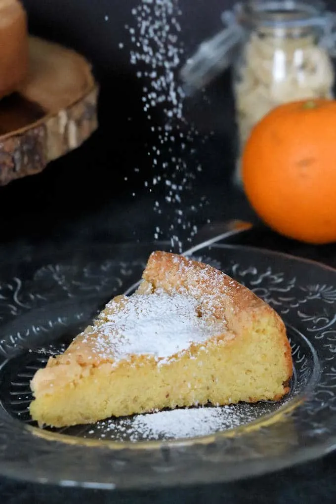 Brown Butter Flourless Almond Cake