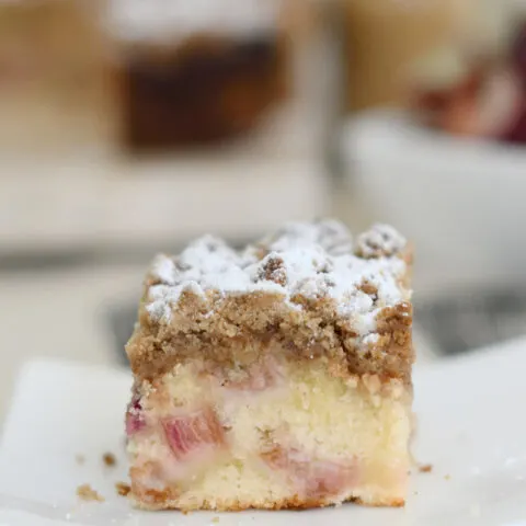 a piece of crumb cake on a plate