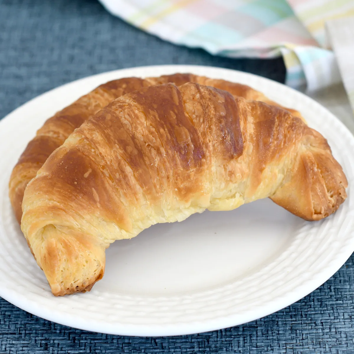 Homemade Classic Croissant Recipe - Breads and Sweets