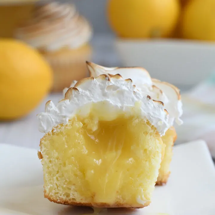 Lemon Meringue Cupcakes