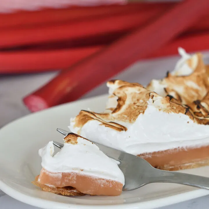 Rhubarb Meringue Tart