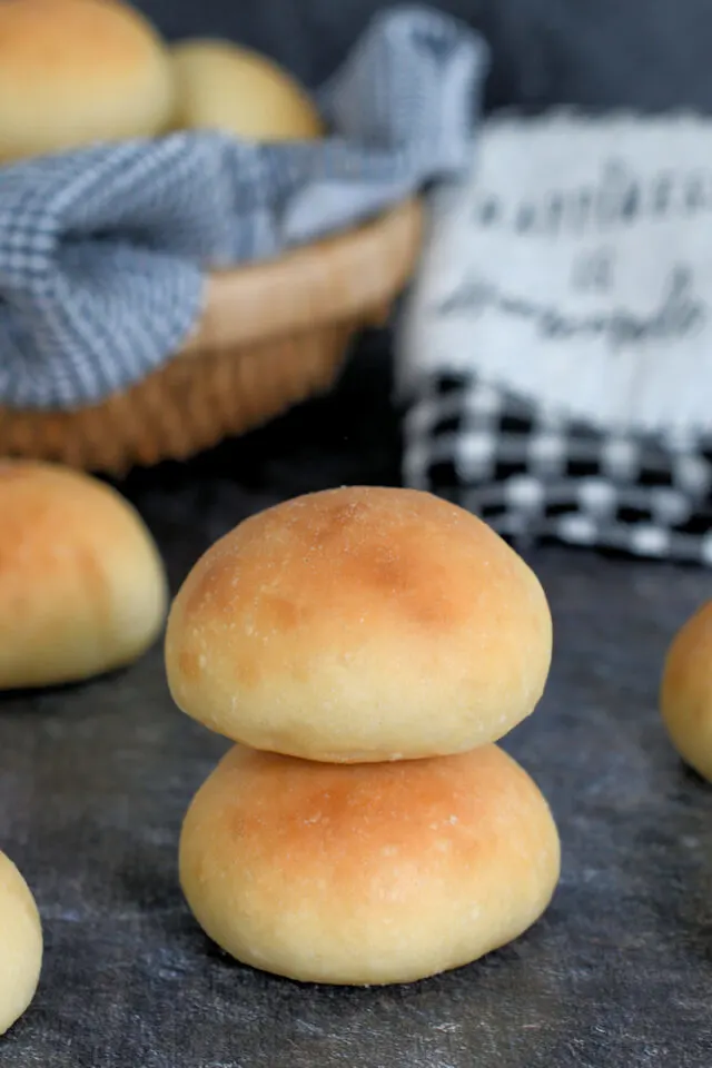 Sourdough Dinner Rolls with Buttermilk - Baking Sense®