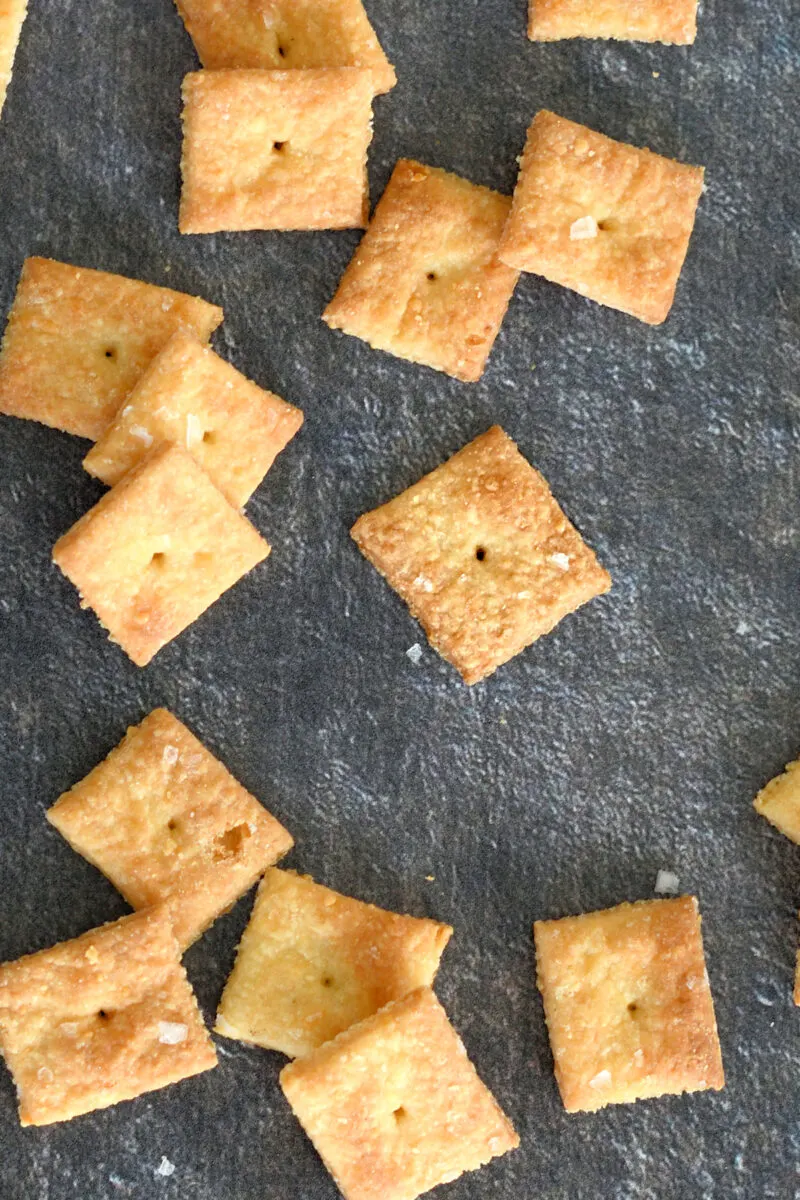 Sourdough Cheese Crackers Baking Sense®