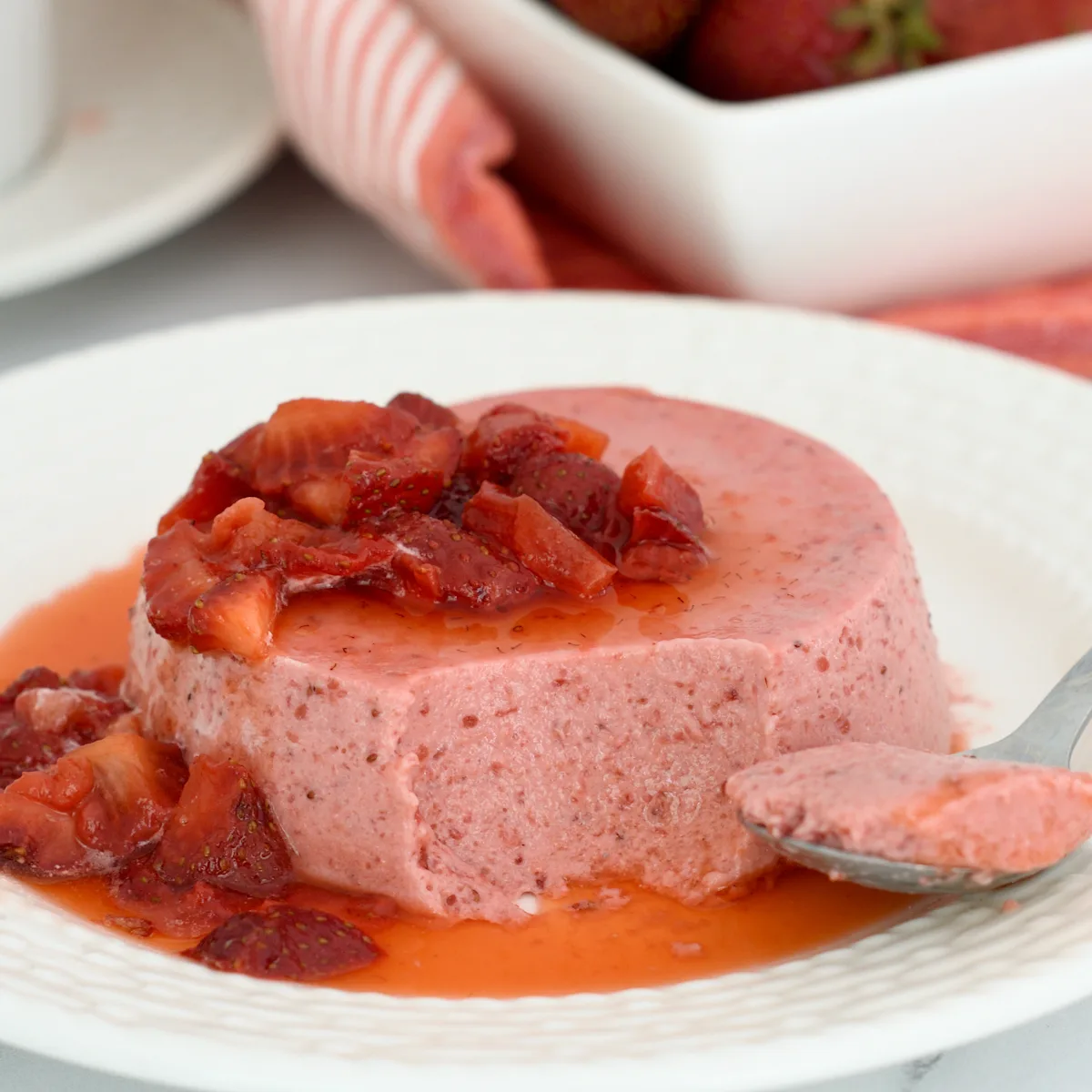 Fresh Strawberry Panna Cotta