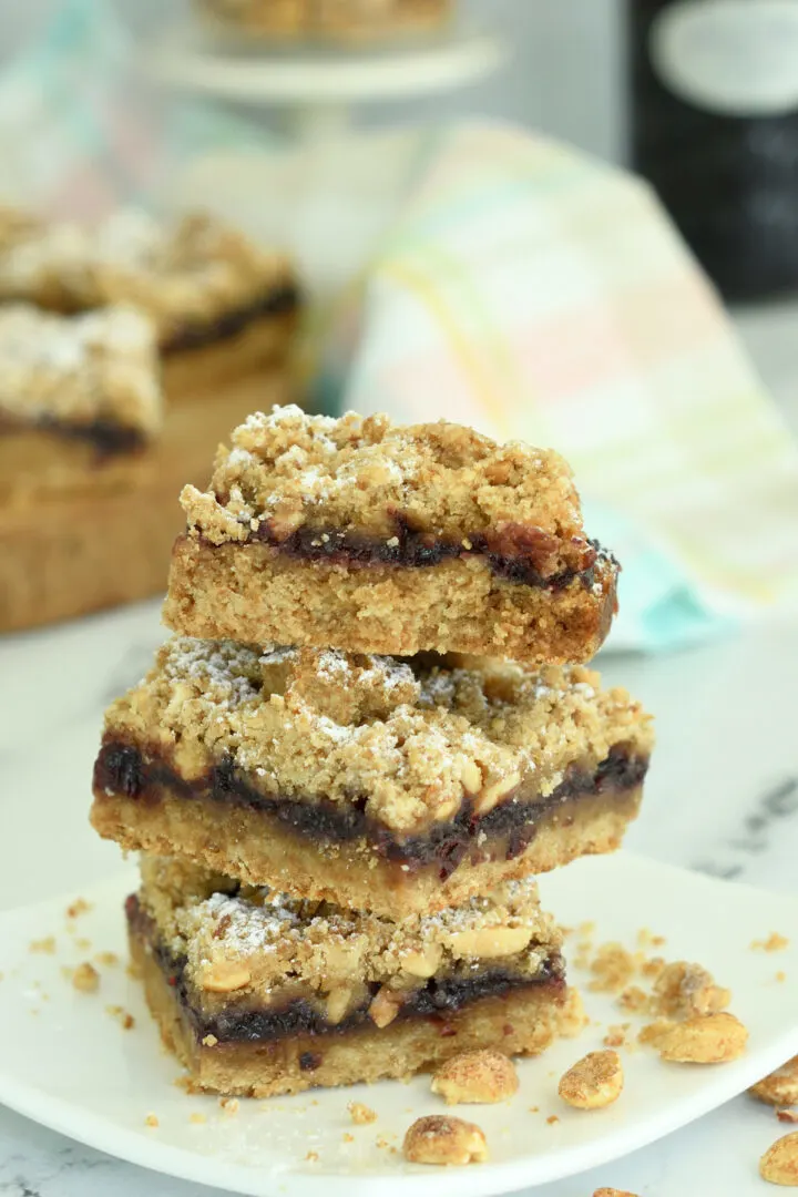 Peanut Butter & Jelly Crumb Bars - Baking Sense®