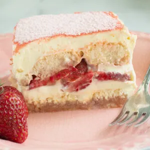 Strawberry Tiramisu