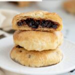 a pinterest image for eccles cakes with text overlay.